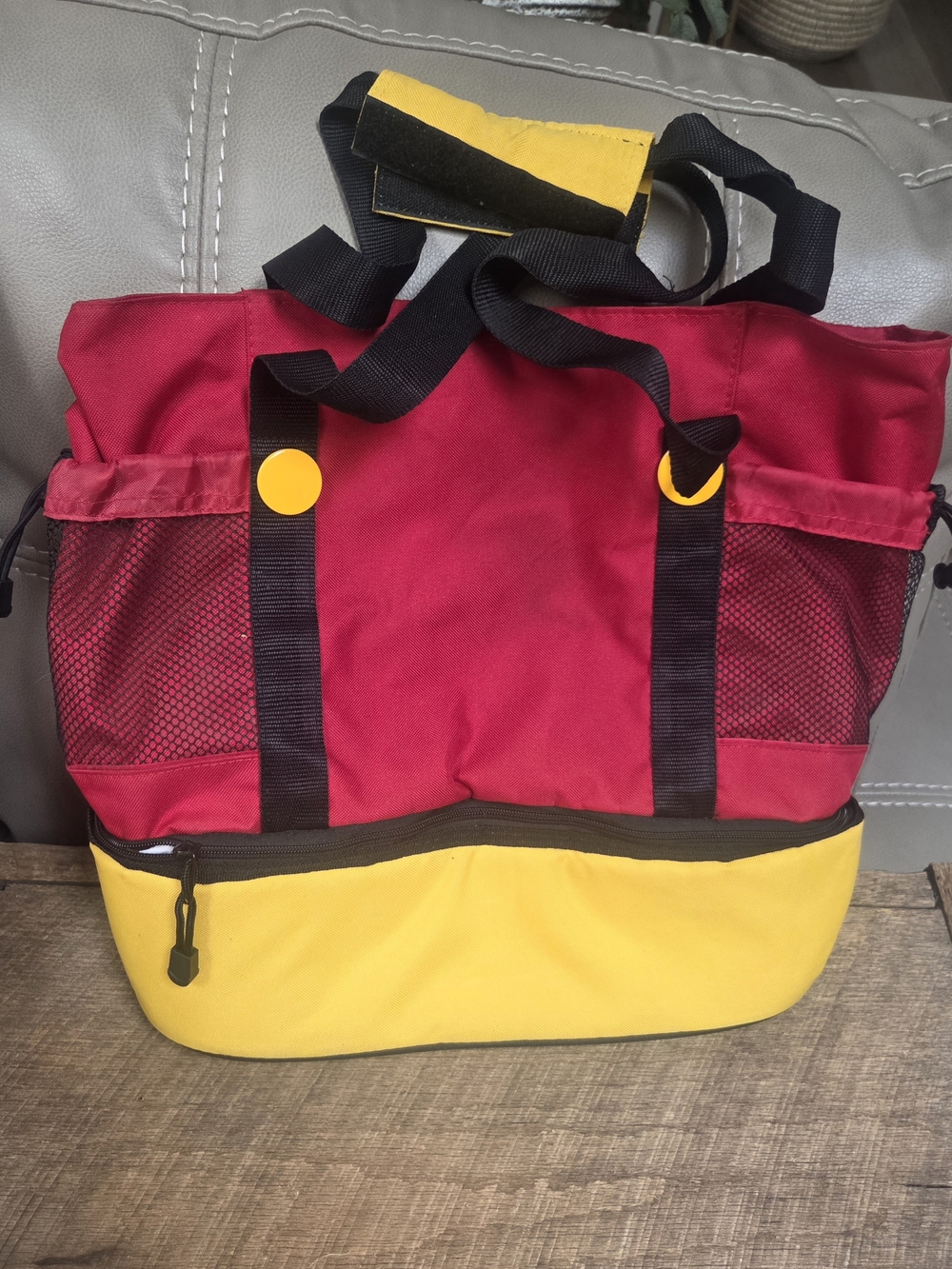 Disney Mickey Mouse Pants Colorblock Insulated Cooler Tote Bag ~ Bin 1H